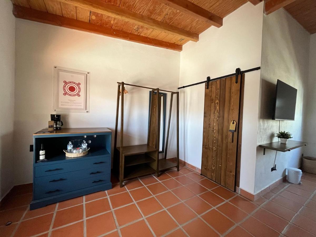 Casa Entrevez Bed & Breakfast Valle de Guadalupe Bagian luar foto